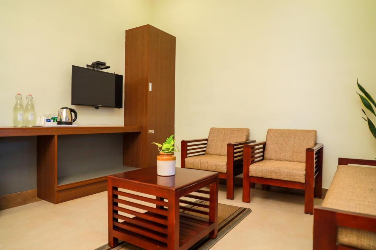 Golden Fern Resort Kanthalloor Dış mekan fotoğraf